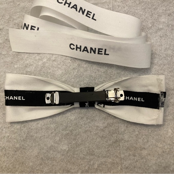 Chanel Gift Wrapping 2 Ribbons - Picture 7 of 9
